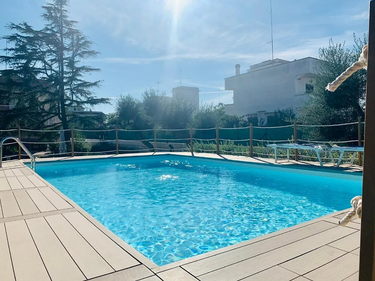 Suite169 In Villa Bari Appartement